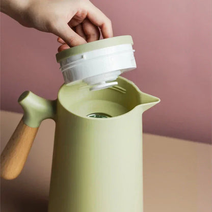 Stylish thermos bottle with long-lasting heat and cold insulation - NordicTherm – alternate product view 3