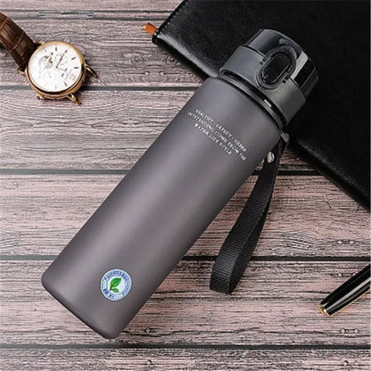 Portable Sports Drink Bottle – Leak-Resistant Design – alternate product view 9