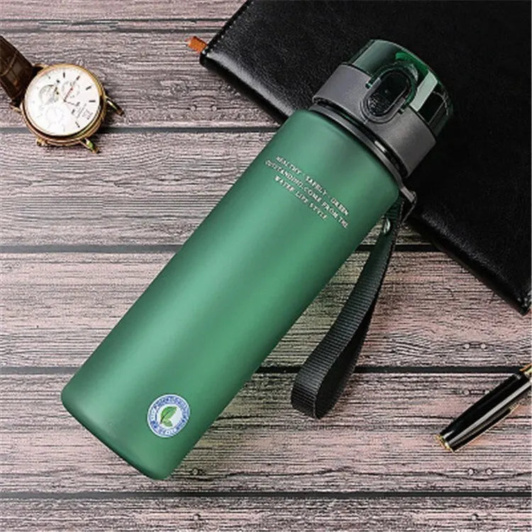 Portable Sports Drink Bottle – Leak-Resistant Design – alternate product view 8