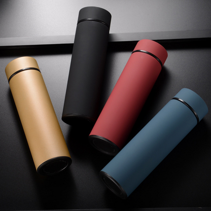 Smart thermos bottle with digital temperature display - TempKeeper – alternate product view 4
